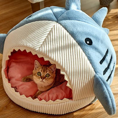 🐱🏠 CozyCave™ Enclosed Cat Bed – Warmth & Comfort for Pets